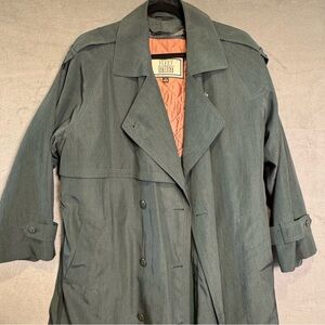 Fleet Street Green Trench Coat with Quilted Lining, size 14
